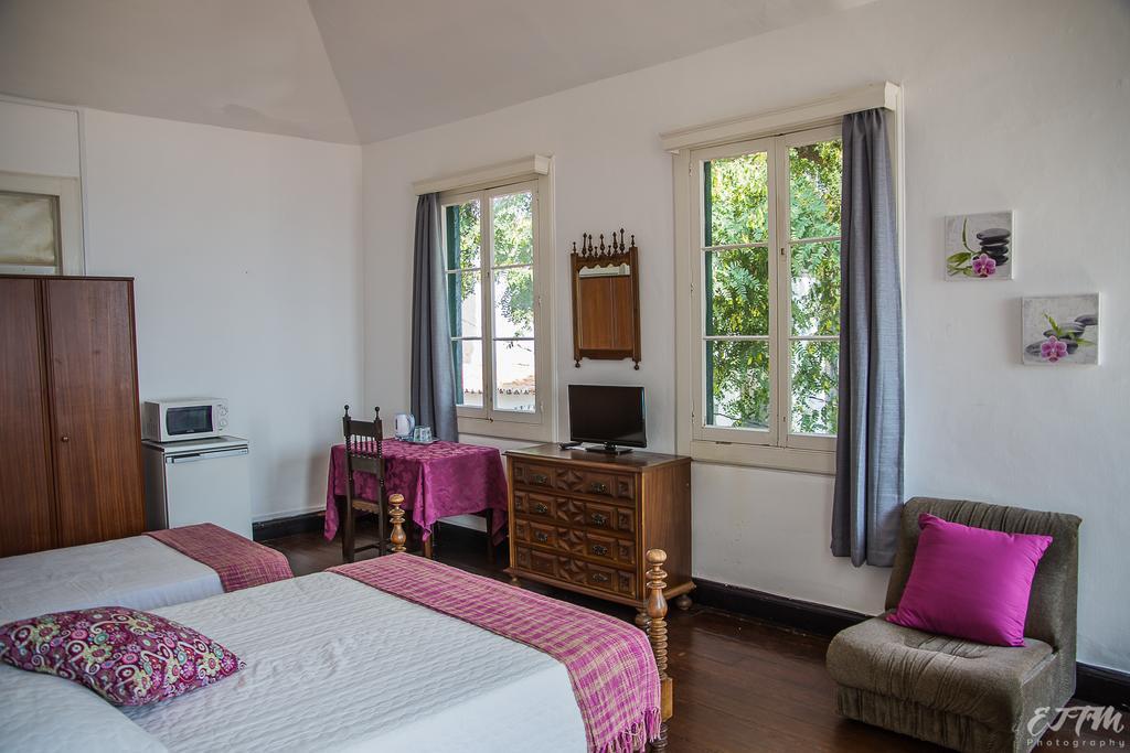 Vitorina Corte Guesthouse Funchal  Bagian luar foto